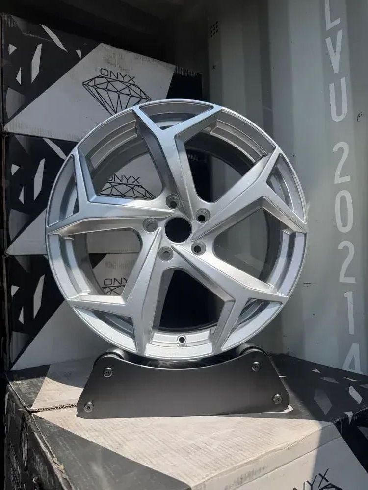 18” 5X112 Alloy Wheels Silver 