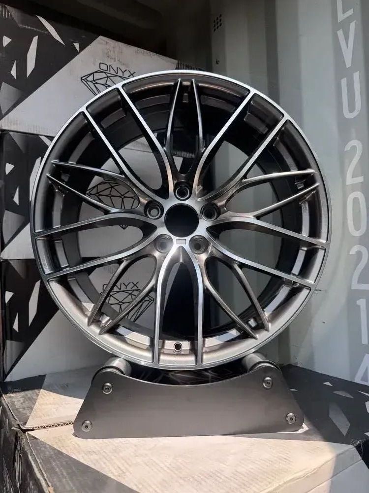 20” 5X120 Staggered Alloy Wheels