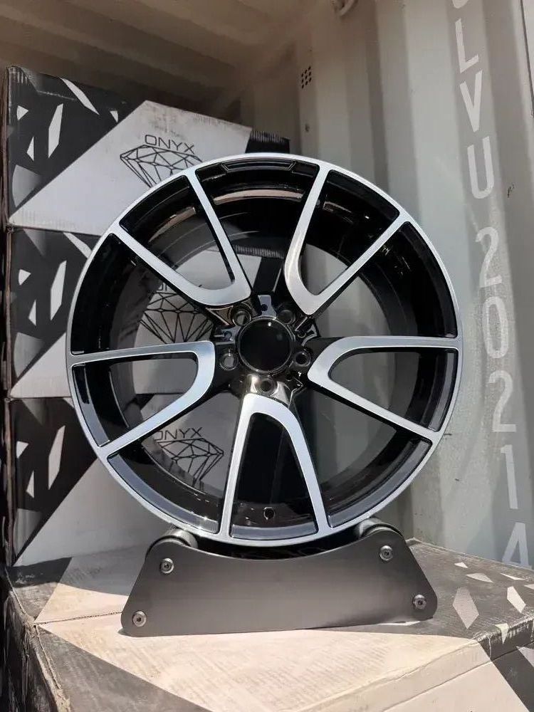 19” Staggered 5X112 Alloy Wheels 